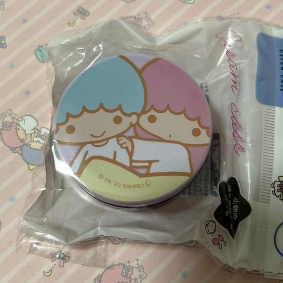 Little Twin Stars Cream case - Picture 1 of 6